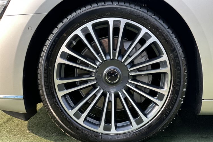 Used Hima Stelato S9 2024 All-Electric Ultra Four-Wheel-Drive Flagship Edition
