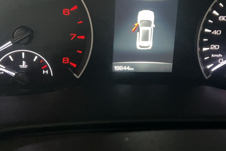 Used Wey VV5 2021 1.5T Two-Wheel Drive Color Pioneer