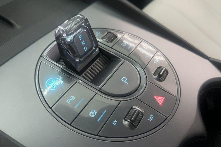 Used BYD Seal 06 New Energy 2025 DM-i Smart Drive 80KM Luxury Model
