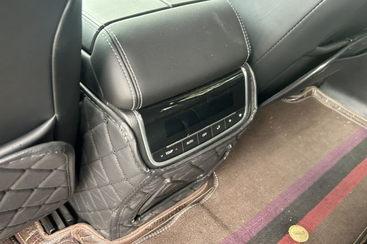 Used GAC Trumpchi GS8 2024 Linghang Series 2.0 TGDI Two-Wheel Drive Luxury Smart Connectivity Version