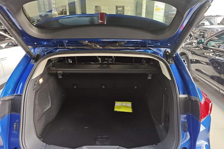 Used Wey VV7 2017 2.0T Flagship Model