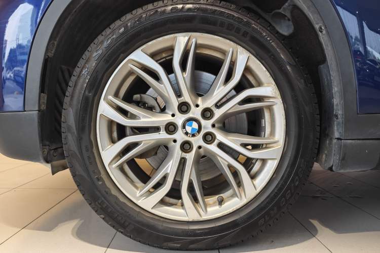 Used BMW X1 2019 sDrive20Li Leading Model
