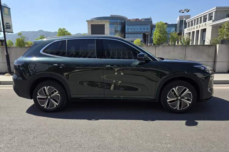 Used Geely Galaxy Galaxy Xingjian 7 EM-i 2025 120km Launch+ Version