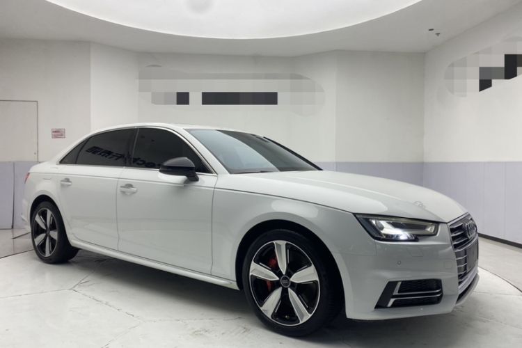 Used Audi A4L 2018 30th Anniversary Edition 40 TFSI Fashion Model
