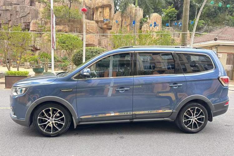 Used FORTHING SX6 2016 1.6L CVT Luxury Model
