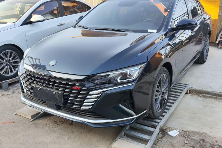 Used Dongfeng Aeolus Yixuan MAX 2023 1.5T Super-Powered Dad Edition