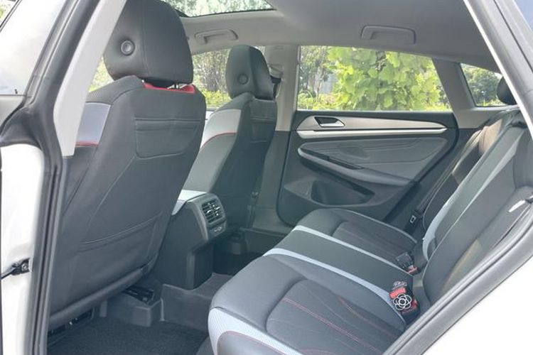 Used Volkswagen Lamando 2022 Lavida L 280TSI DSG Cool & Spicy Edition