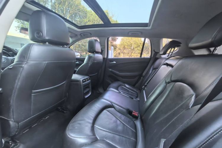 Used Buick Envision 2018 20T Two-Wheel-Drive Elite Model
