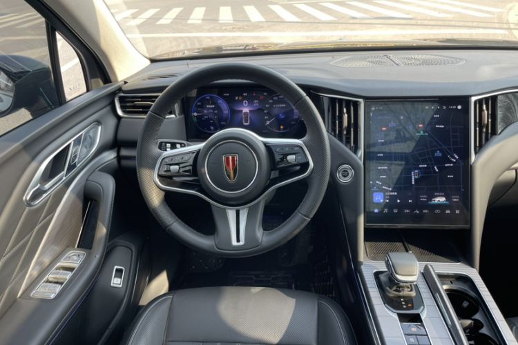 Used Hongqi HS7 PHEV 2024 2.0T PHEV Four-Wheel Drive Flagship Edition 7 Seats
