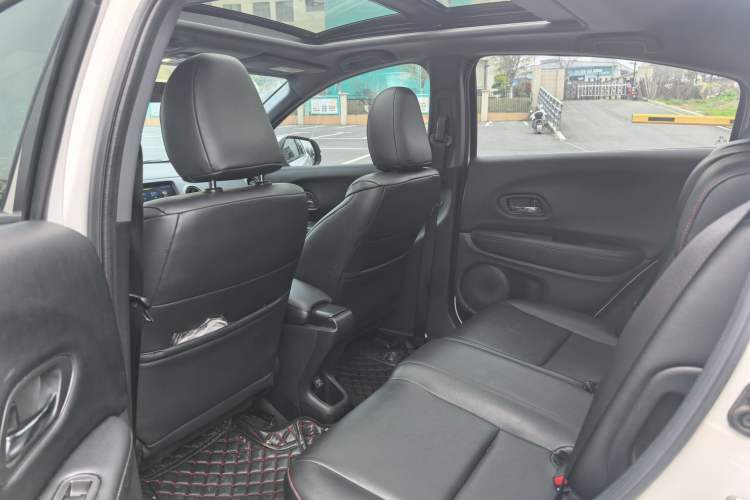 Used Honda XR-V 2021 1.5L CVT Comfort Version Interior 3