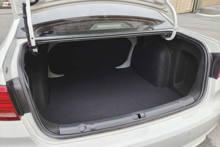 Used Volkswagen Lavida 2019 Lavida Start 1.5L Automatic Comfort Edition China VI Standard
