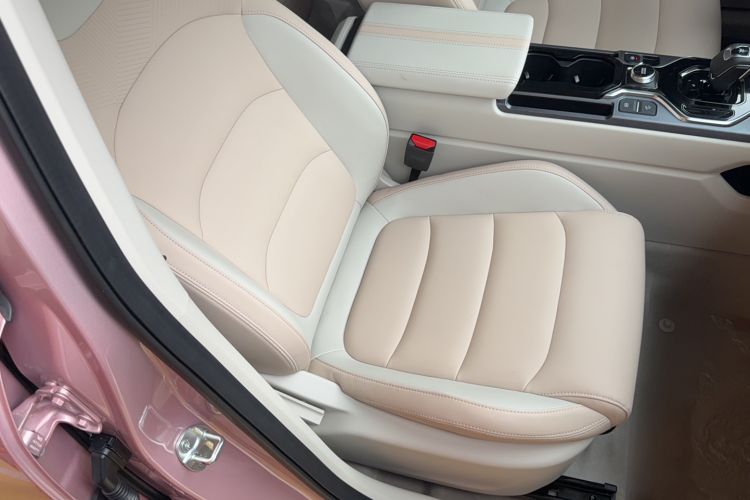 Used Geely Auto icon 2023 1.5TD Chocolate Smoothie Edition
