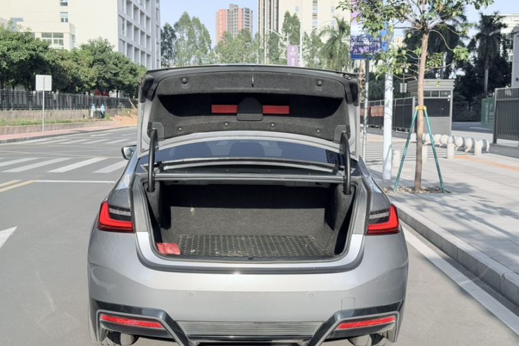 Used BMW i3 2024 eDrive 35 L