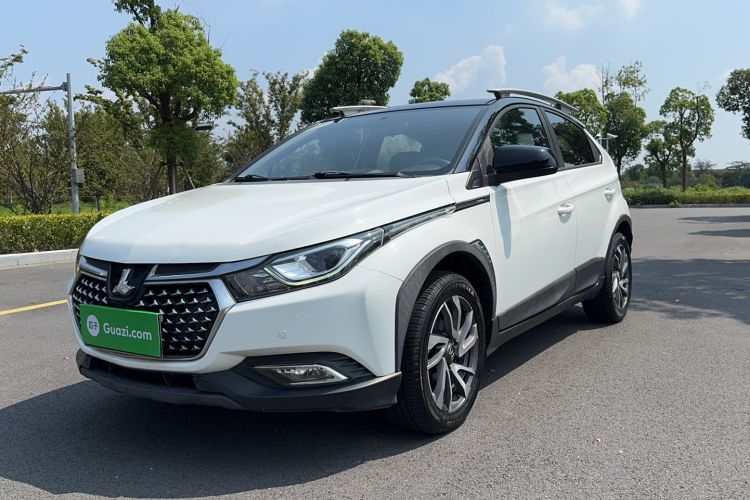 Used Luxgen U5 SUV 2017 1.6L CVT Prestige Edition