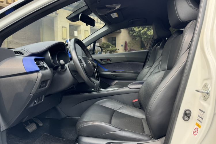 Used Toyota IZOA 2018 2.0L Yichi Edition China V Standard
