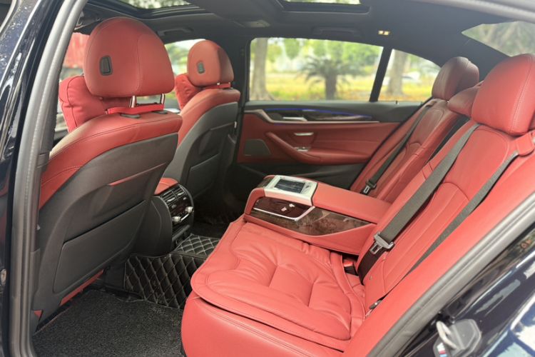 Used BMW 5 Series 2019 530Li Luxury Edition M Sport Package