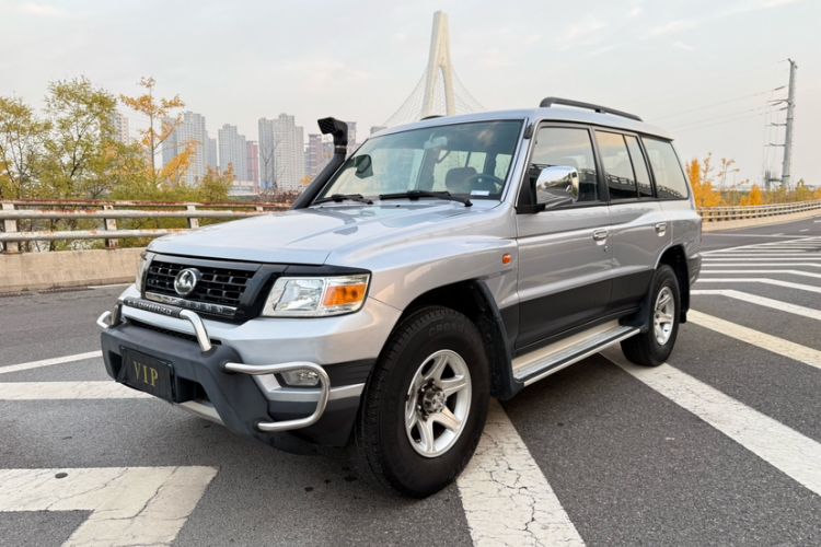 Used Leopaard Q6 2015 2.4L Manual 4x4 Excellence Edition