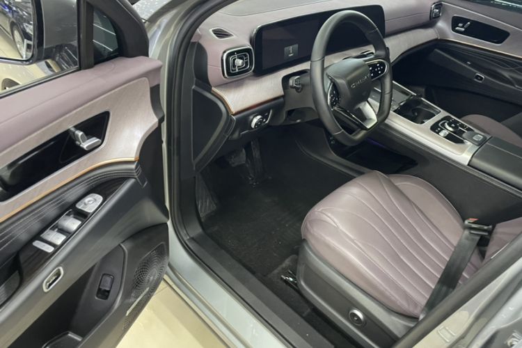 Used Chery Tiggo 9 C-DM 2025 1.5T 106KM Ultra-Comfort Edition 5 Seats Lithium-NMC
