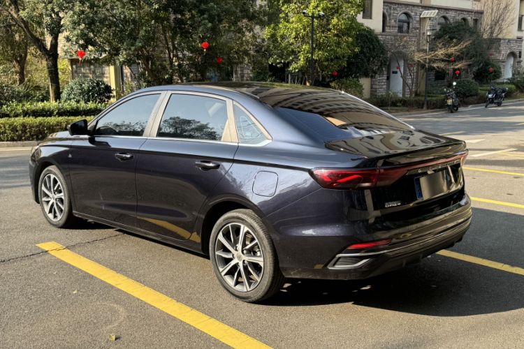 Used Geely Auto Emgrand 2022 4th Generation 1.5L CVT Luxury Model