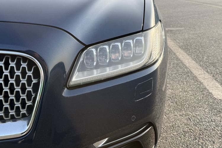 Used Lincoln Continental 2017 2.0T Two-Wheel-Drive Luxury Edition