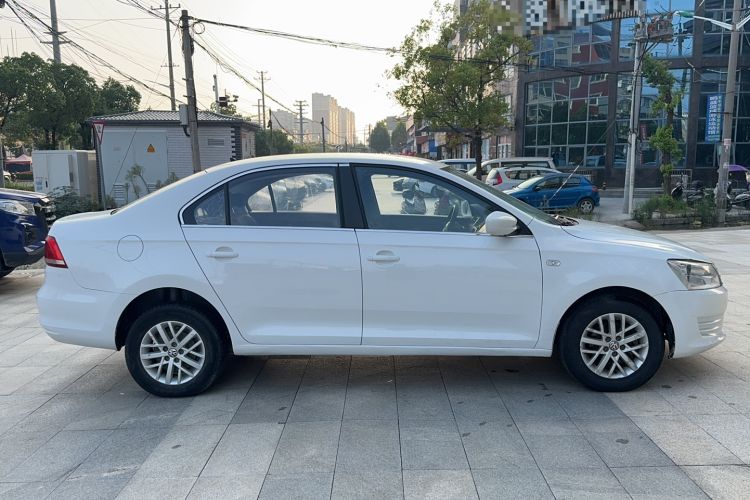 Used Volkswagen Santana 2013 1.4L Manual Fashion Edition Exterior 2