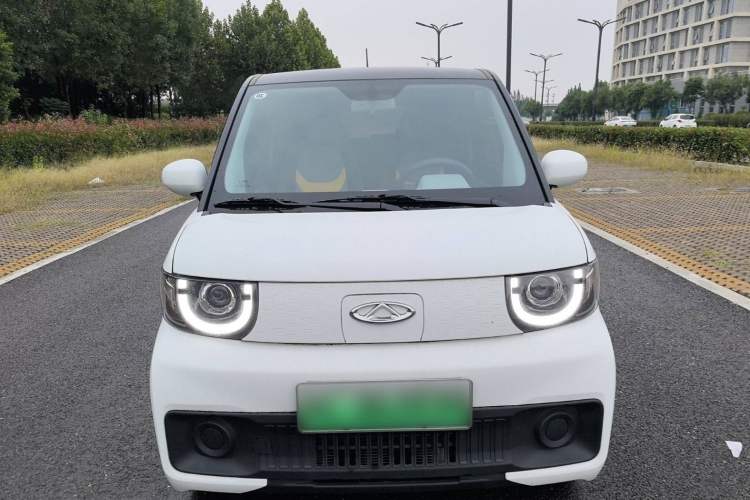 Used Chery QQ Ice Cream 2022 170km Sundae Phosphate Lithium-Ion