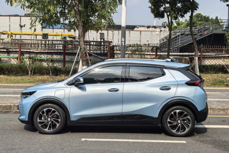 Used Buick Velite 7 2020 652E Connected Smart Car Exterior 6