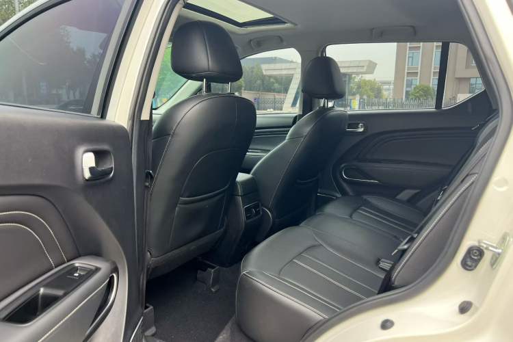 Used GAC Trumpchi GS3 2021 POWER 270T Automatic Luxury Edition Interior 5