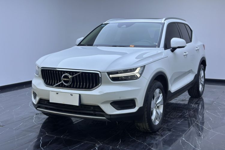 Used Volvo XC40 2022 T4 Four-Wheel Drive Smart & Stylish Edition