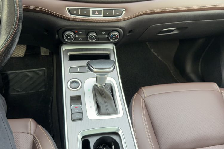 Used Chery Tiggo 7 2018 FLY Model 1.5T Automatic Jingxiang Edition China V Standard Gear Lever