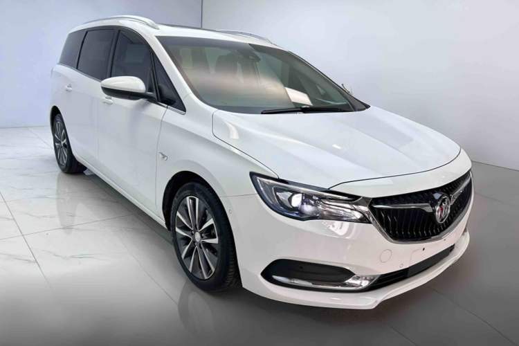 Used Buick GL6 2021 323T Mild Hybrid Connect Prestige Model
