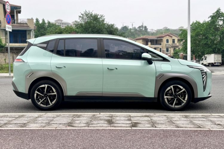 Used AION Y 2024 Plus 510 Intelligent Driving Version Exterior 3