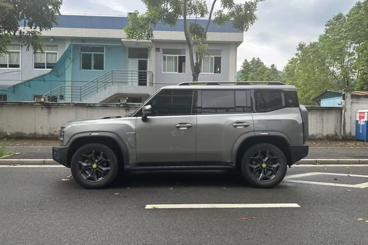 Used JETOUR Traveler 2023 2.0T All-Wheel Drive CrossPRO+