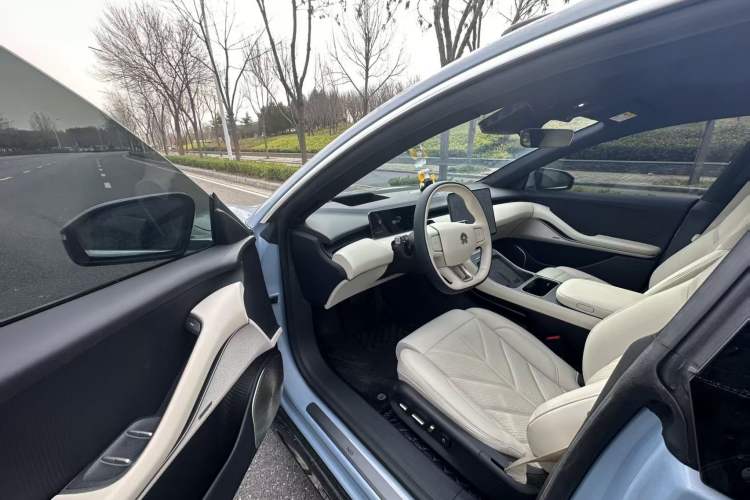 Used Nio ET5T 2025 75 kWh Touring
