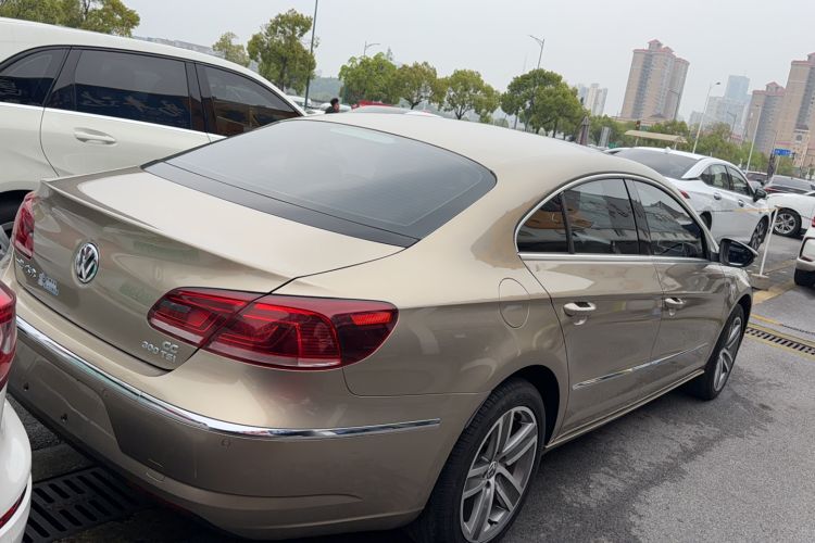 Used Volkswagen FAW-Volkswagen CC 2016 1.8TSI Prestige Model