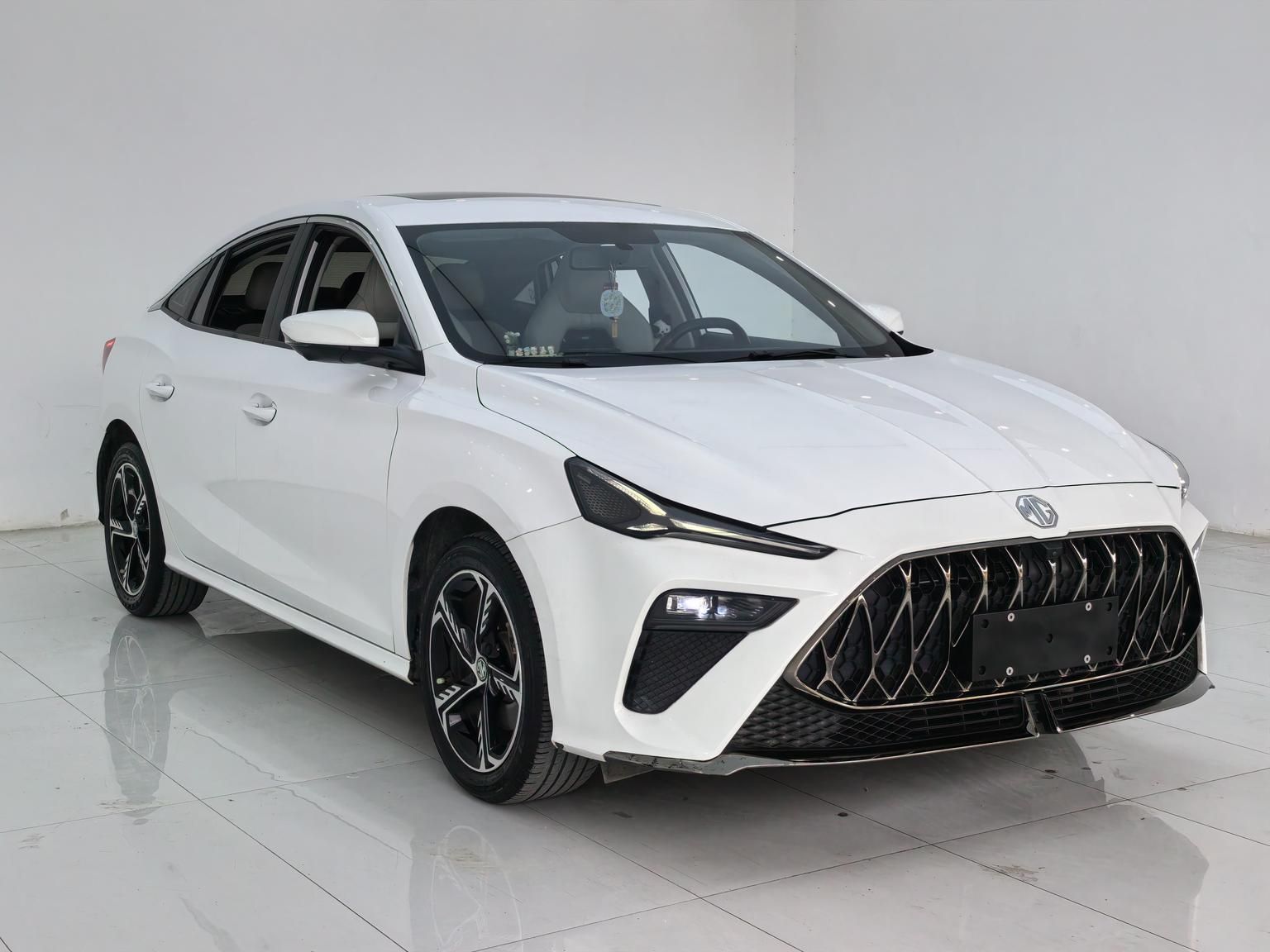 MG 5 Scorpio 2022 1.5T Luxury Edition — снимка 3