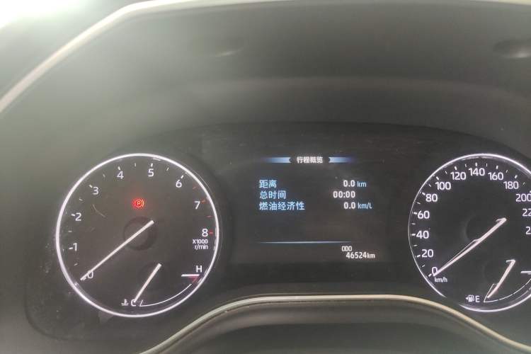 Used Toyota Avalon 2019 2.0L XLE Premium Edition China VI Odometer Close Up