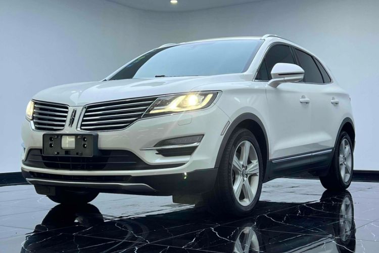 Used Lincoln MKC 2017 2.0T Two-Wheel Drive Deluxe Edition