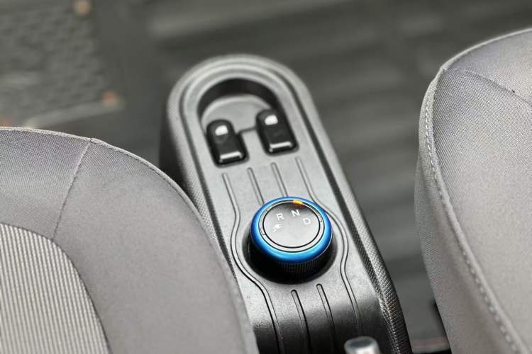 Used Wuling Hongguang MINIEV 2020 Freedom Version Lithium Iron Phosphate Interior 5