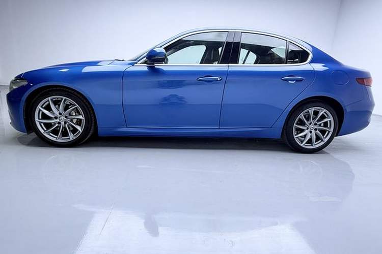 Used Alfa Romeo Giulia 2017 2.0T 200HP Luxury Edition