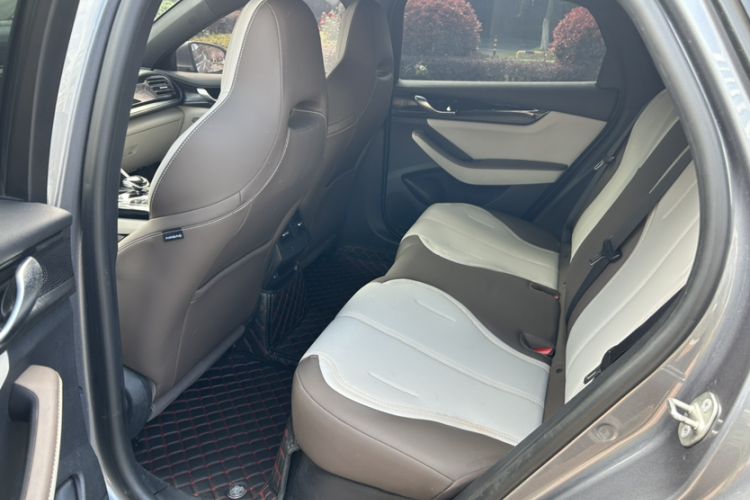 Used BYD Qin PLUS 2024 HONOR Edition DM-i 55KM Leading Model
