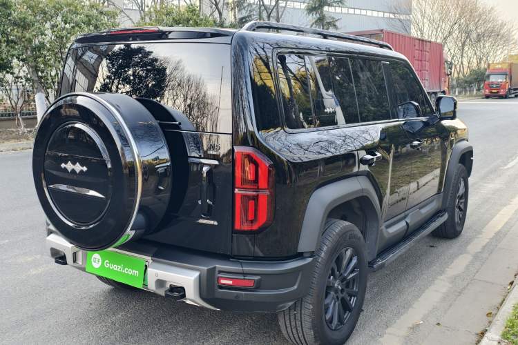 Used Formula Leopard Leopard 5 2023 Navigator Edition