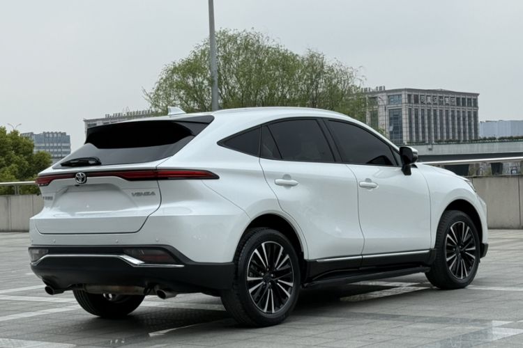 Used Toyota Venza 2022 2.0L CVT Two-Wheel Drive Prestige Edition Exterior 5