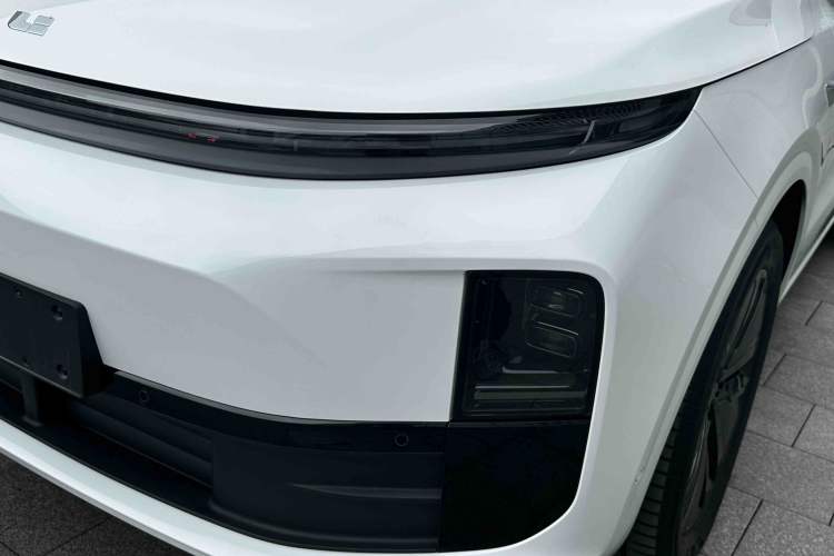 Used Li Auto L6 2024 Max Exterior 7