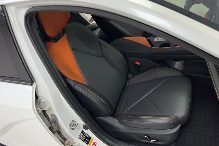 Used Changan UNI-V 2022 1.5T Prestige Version