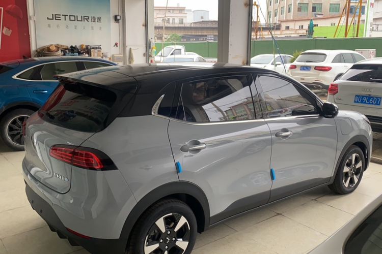 Used Wuling Bingo PLUS 2024 330 km Range Five-Seater Version