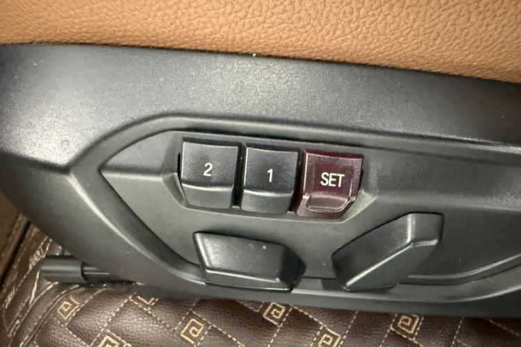 Used BMW X3 2014 xDrive20i X Design Package Interior 1