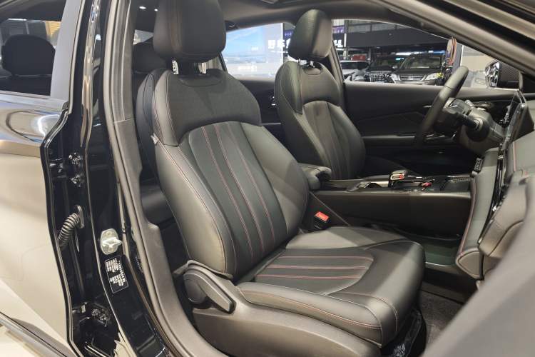 Used GAC Trumpchi EMPOW 2023 Shadow Leopard H Smart Hybrid Edition