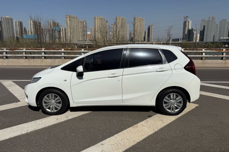 Used Honda Fit 2016 1.5L LXS CVT Comfort Sunroof Version