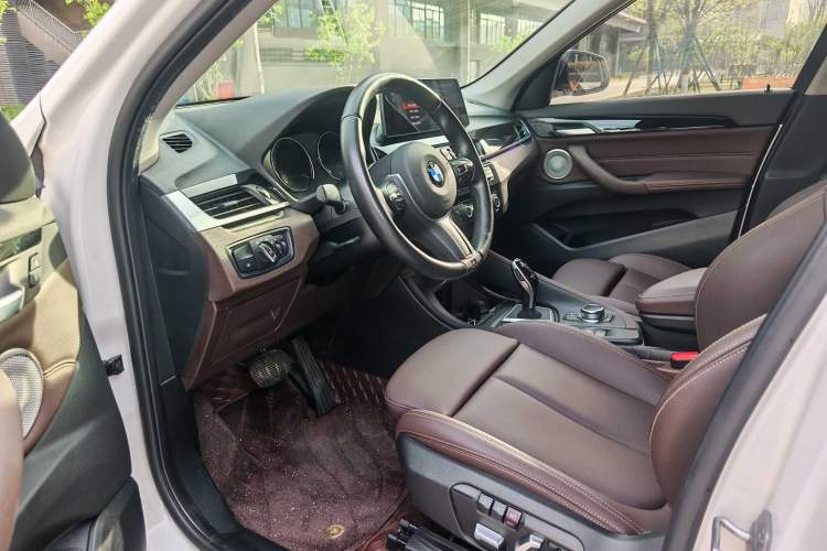 Used BMW X1 2022 sDrive25Li Leading Model Interior 2